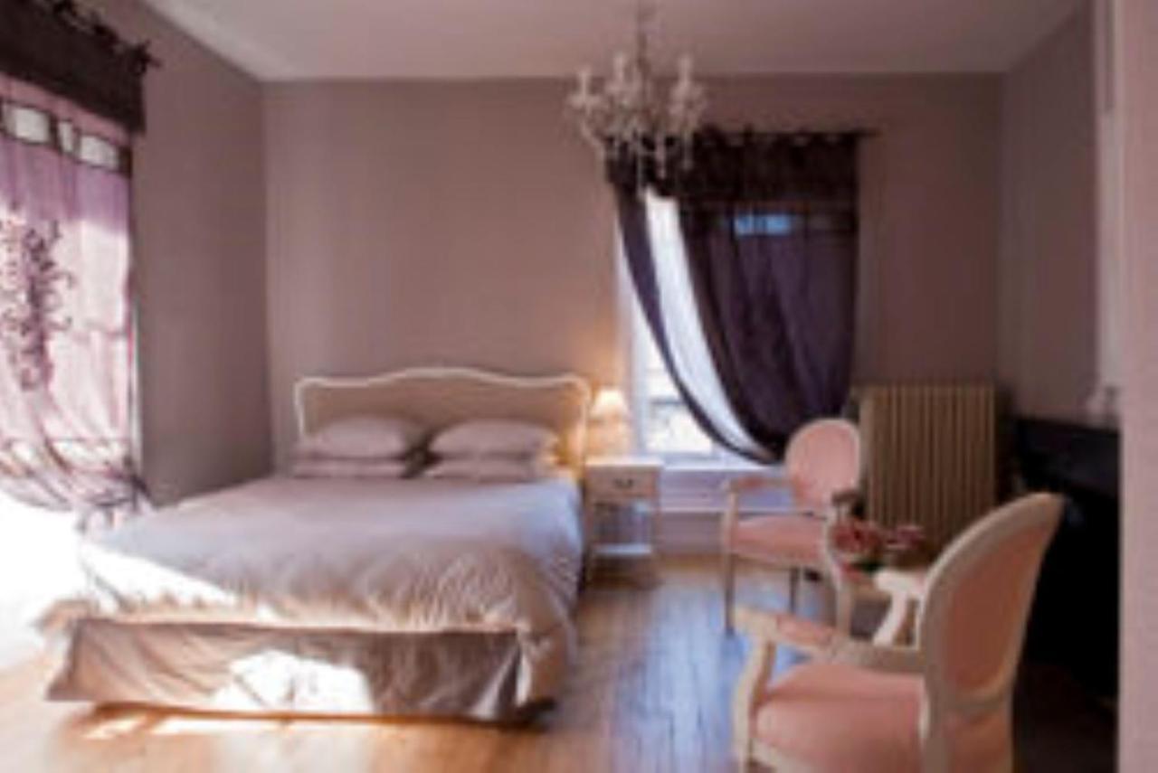 Chateau De Riverie Chambres Et Table D'Hotes Rum bild